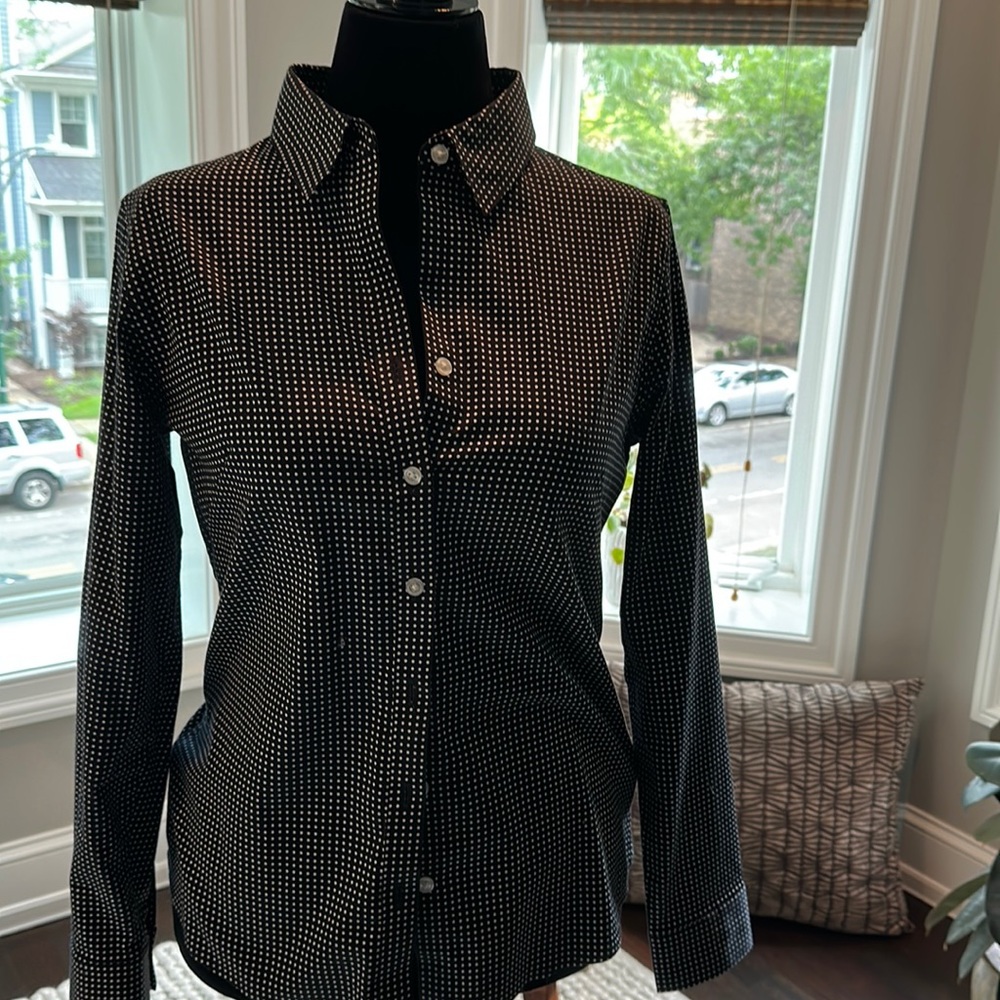 Banana black/white button down